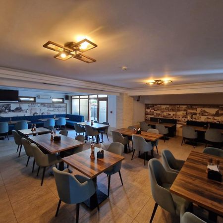 Hotel Rao Kaloşvar Dış mekan fotoğraf