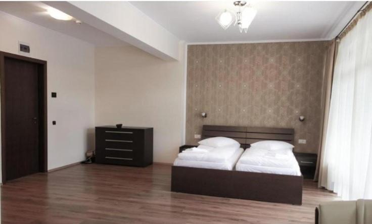 Hotel Rao Kaloşvar Dış mekan fotoğraf
