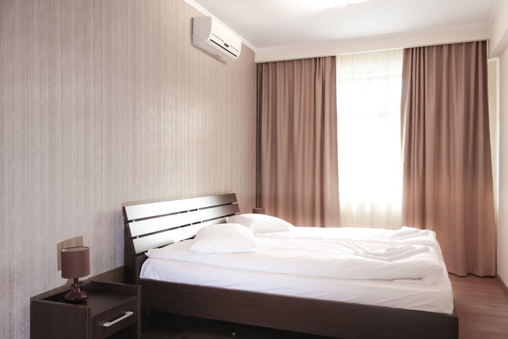 Hotel Rao Kaloşvar Dış mekan fotoğraf
