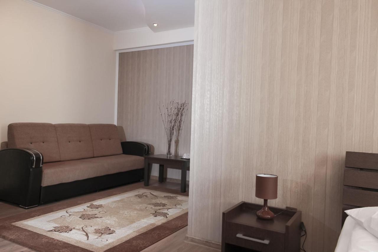 Hotel Rao Kaloşvar Dış mekan fotoğraf